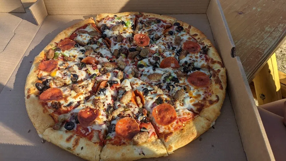 C Combo Pizza