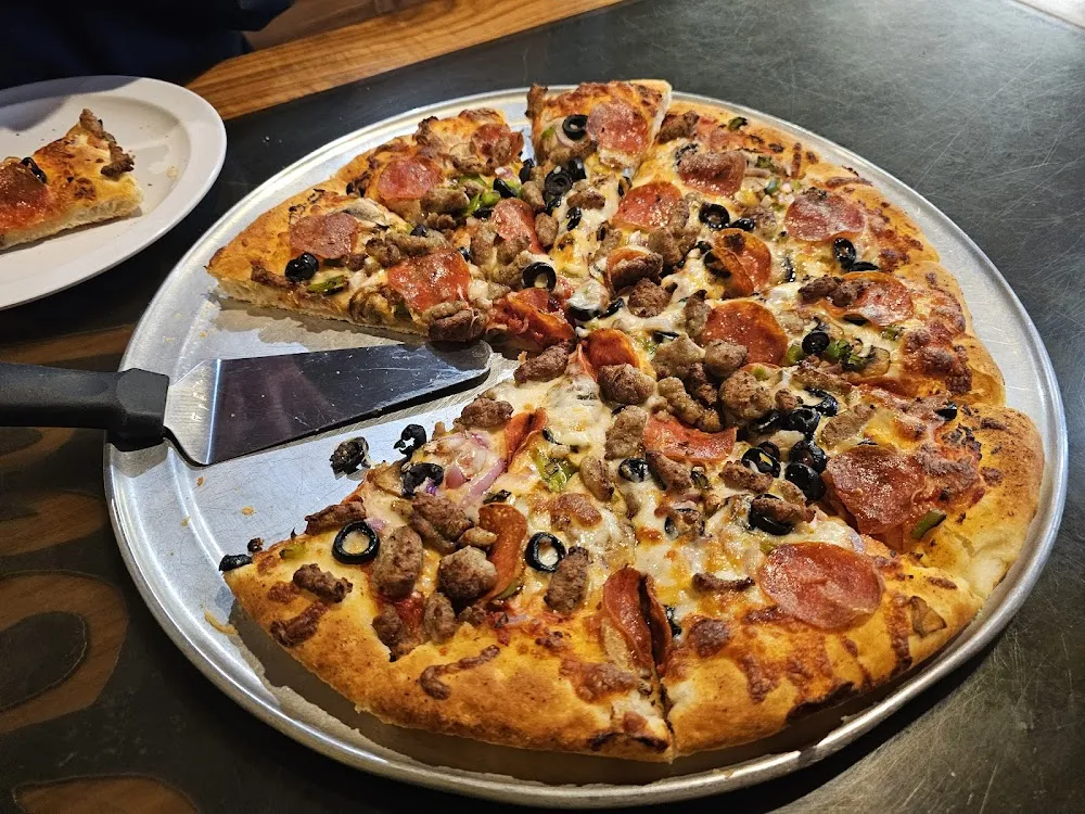Zesty Pepperoni Fresh Mushrooms